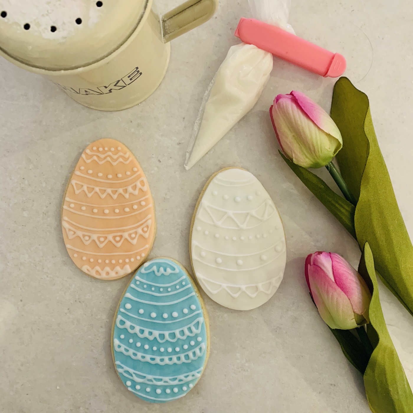 Piping Icing Easter Egg Biscuits Enchanting Bakes