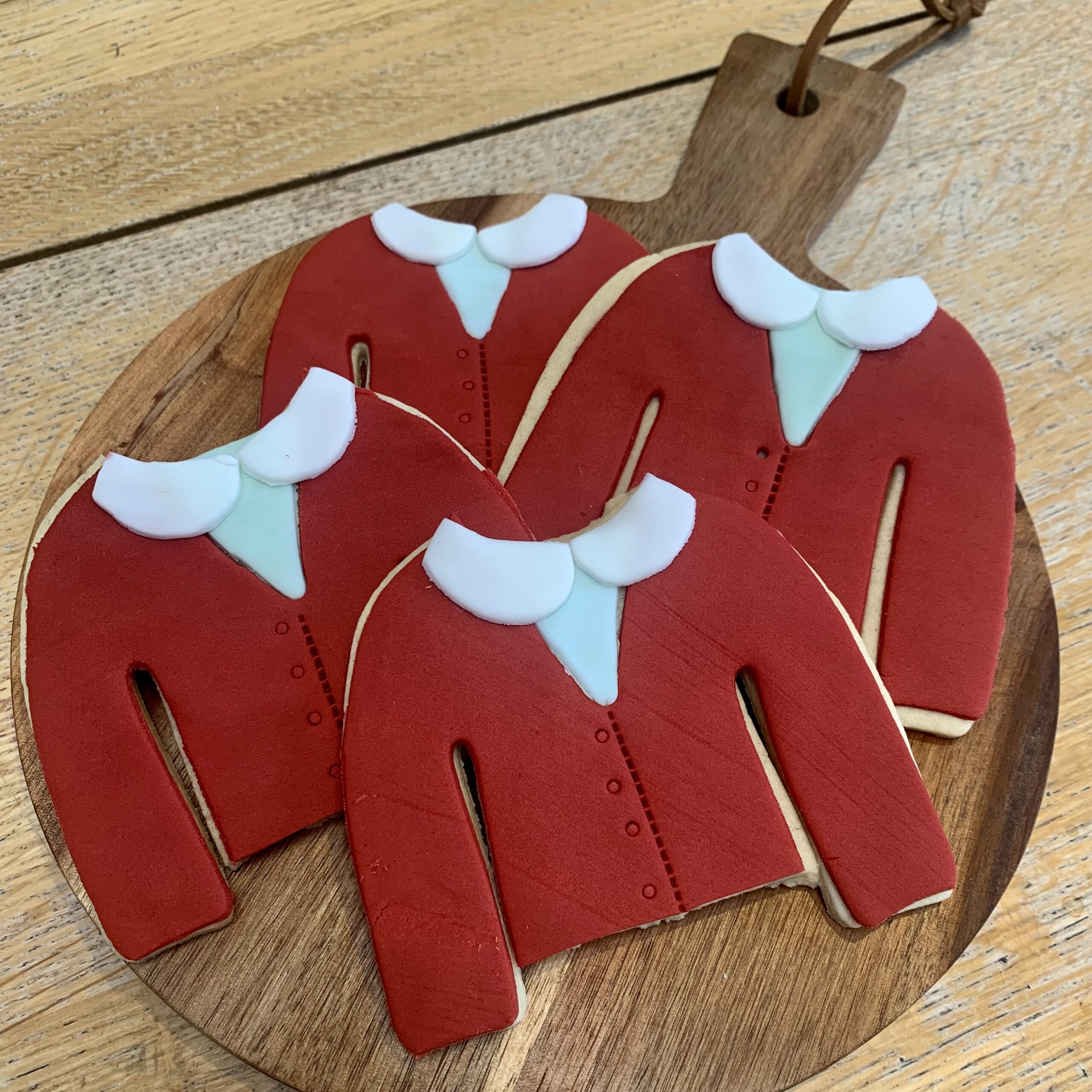 custom biscuits for call the midwife