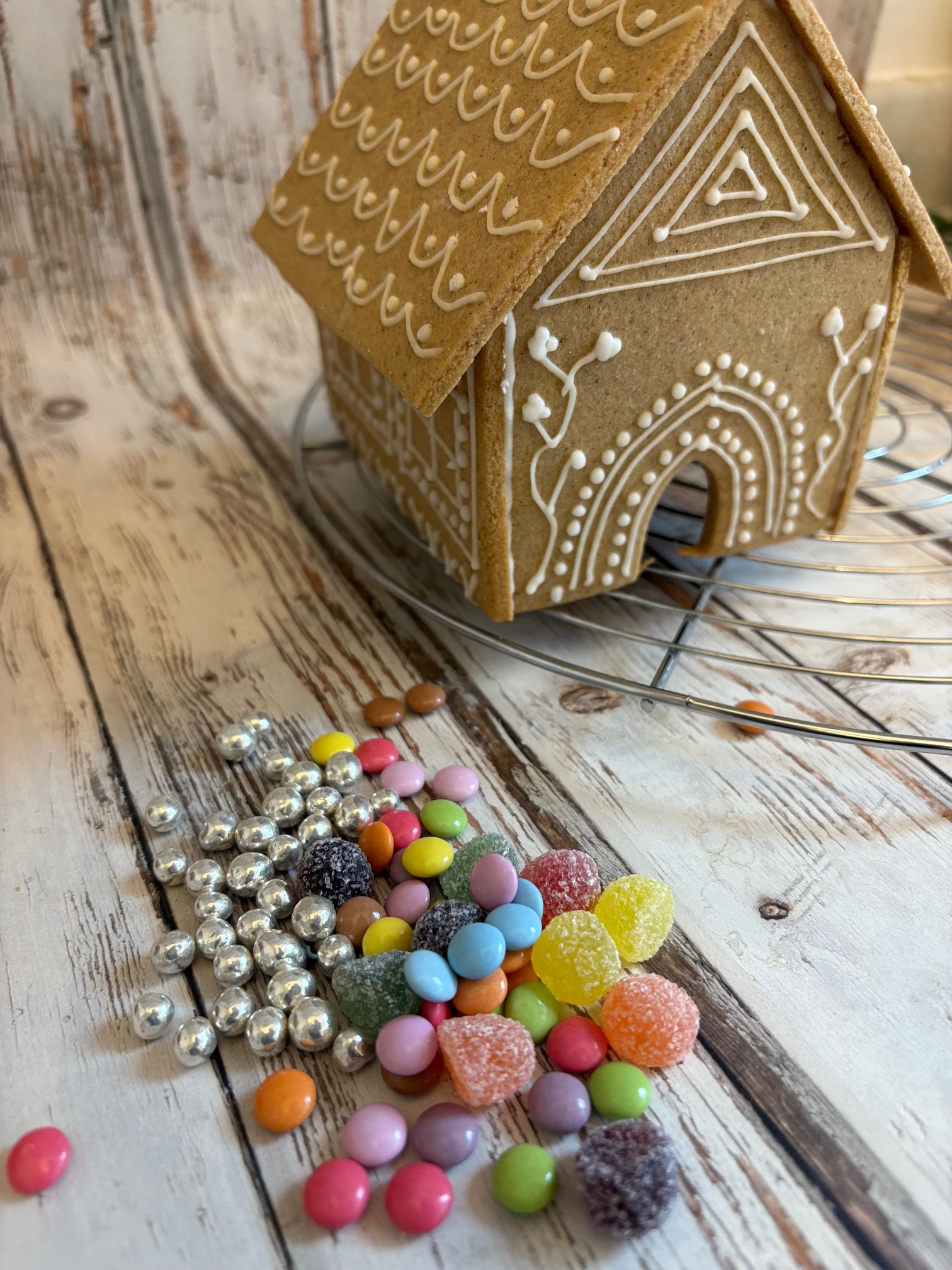 branded letterbox friendly gingerbread house kits