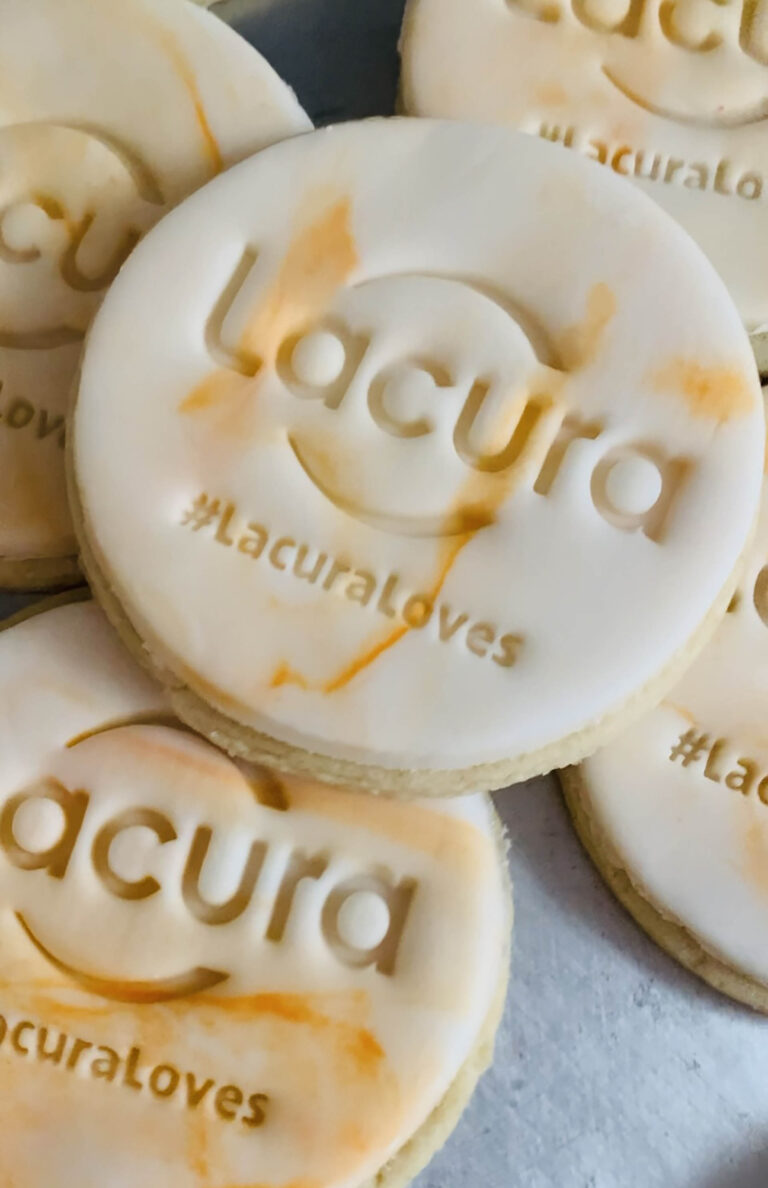 logo biscuits